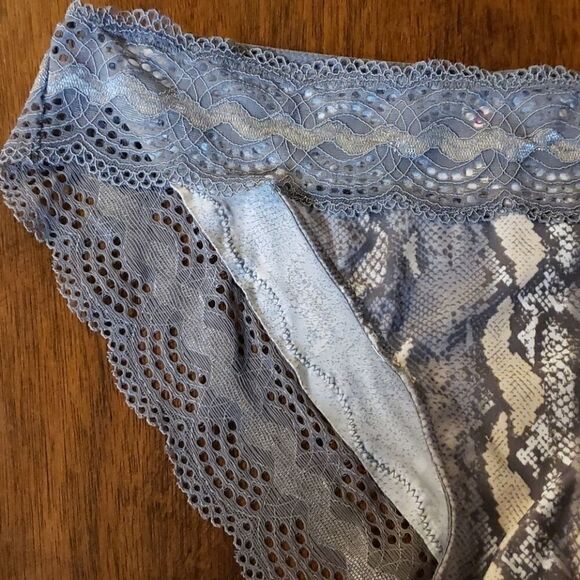 SONOMA INTIMATES BIKINI PANTIES  - Picture 2 of 6